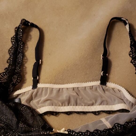 Heidi by Heidi Klum Black Lace Bralette Medium - Picture 8 of 8